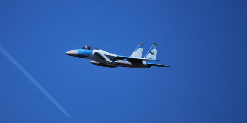 F15 AVONDS09.JPG