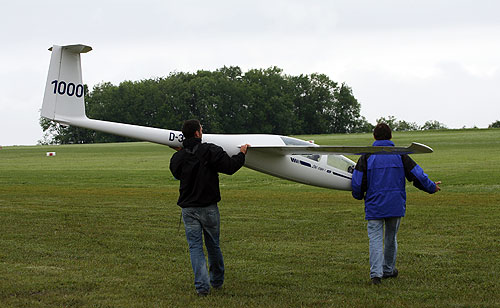 dg1000_17.jpg