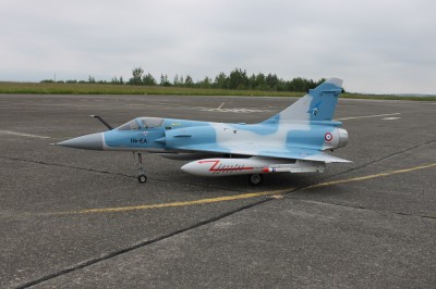 M2000-2.jpg