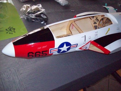 F9F-8 COUGAR neuf