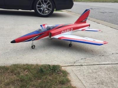 DIABLO (fuselage fibre et voilures balsa)