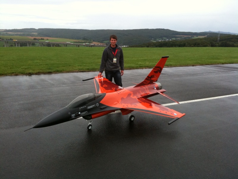 F16.jpg